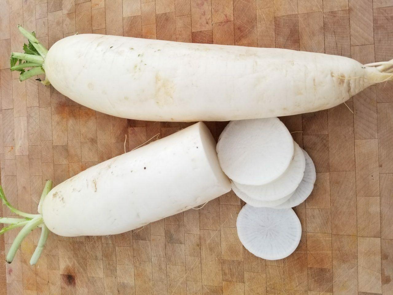 200 Daikon Radish Seeds - Seed World